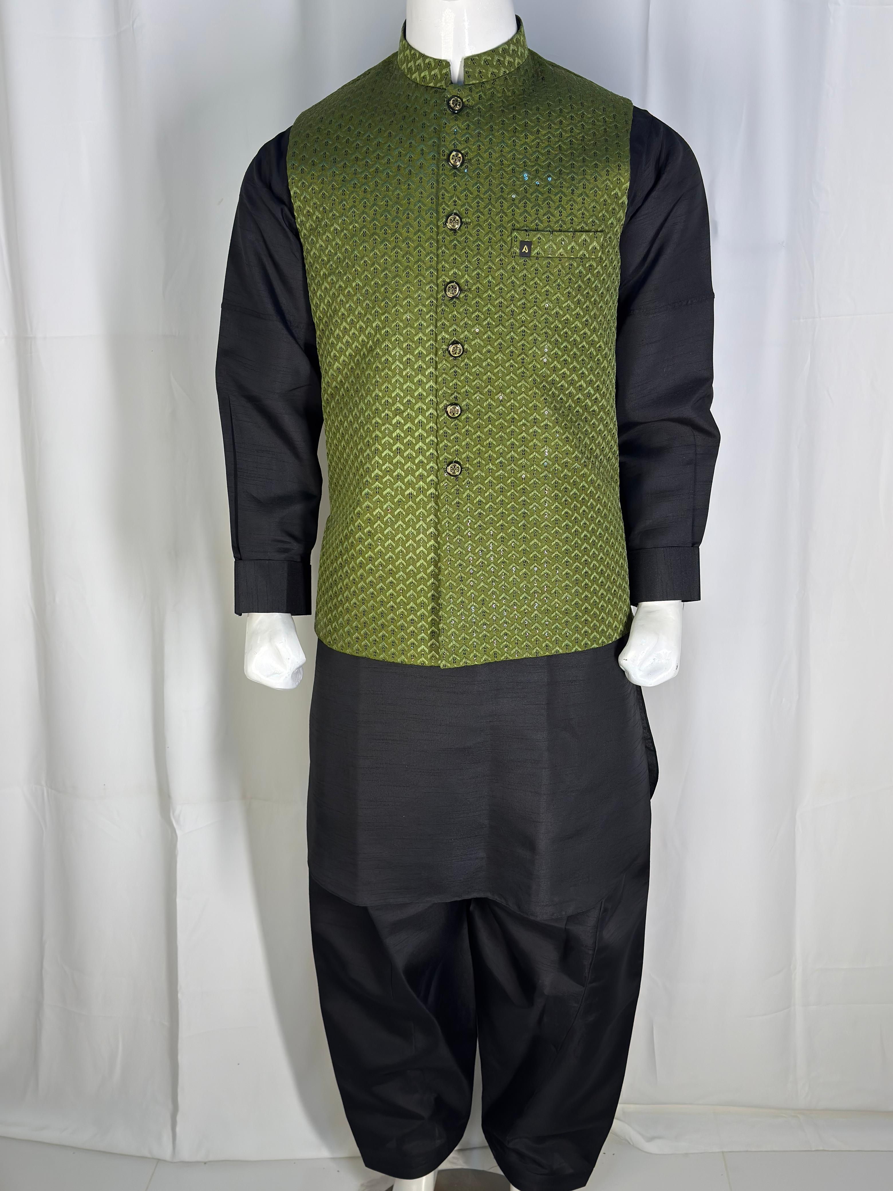 Men’s Fancy Jamawar Waistcoat with Cotton Silk Suit